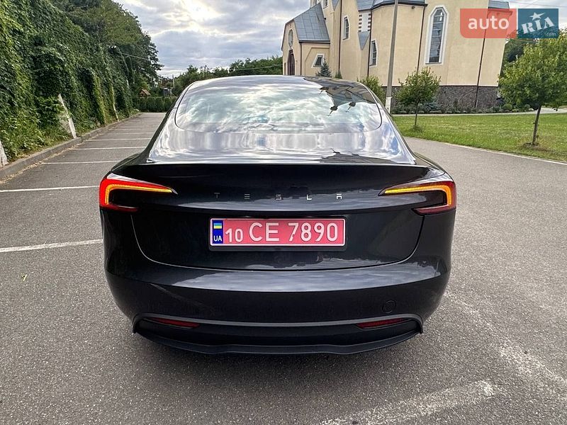 Седан Tesla Model 3 2025 в Киеве фото 7 Седан Tesla Model 3 2025 в Киеве