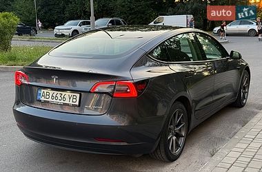 Седан Tesla Model 3 2021 в Вінниці