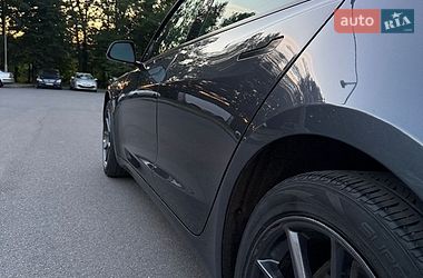 Седан Tesla Model 3 2021 в Вінниці