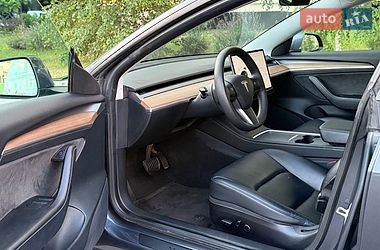 Седан Tesla Model 3 2021 в Вінниці