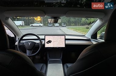 Седан Tesla Model 3 2021 в Вінниці