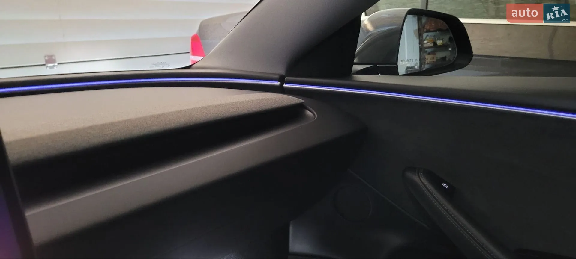 2025 Tesla Model 3 - мініатюра 25