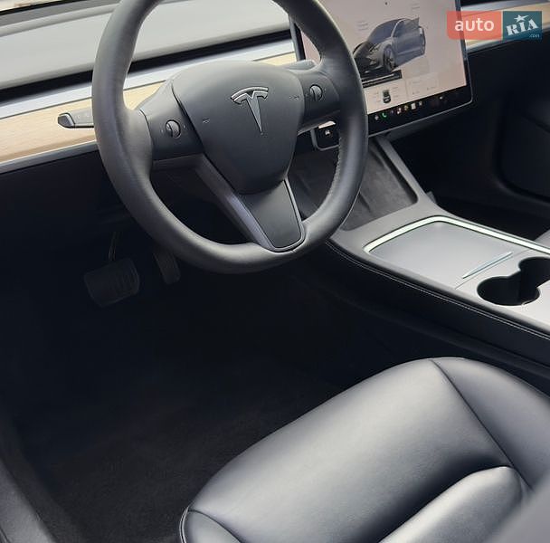 Седан Tesla Model 3 2022 в Виннице фото 18 Седан Tesla Model 3 2022 в Виннице