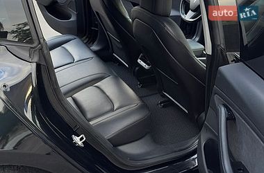 Седан Tesla Model 3 2018 в Буче