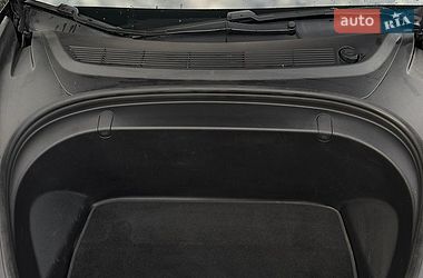 Седан Tesla Model 3 2018 в Буче