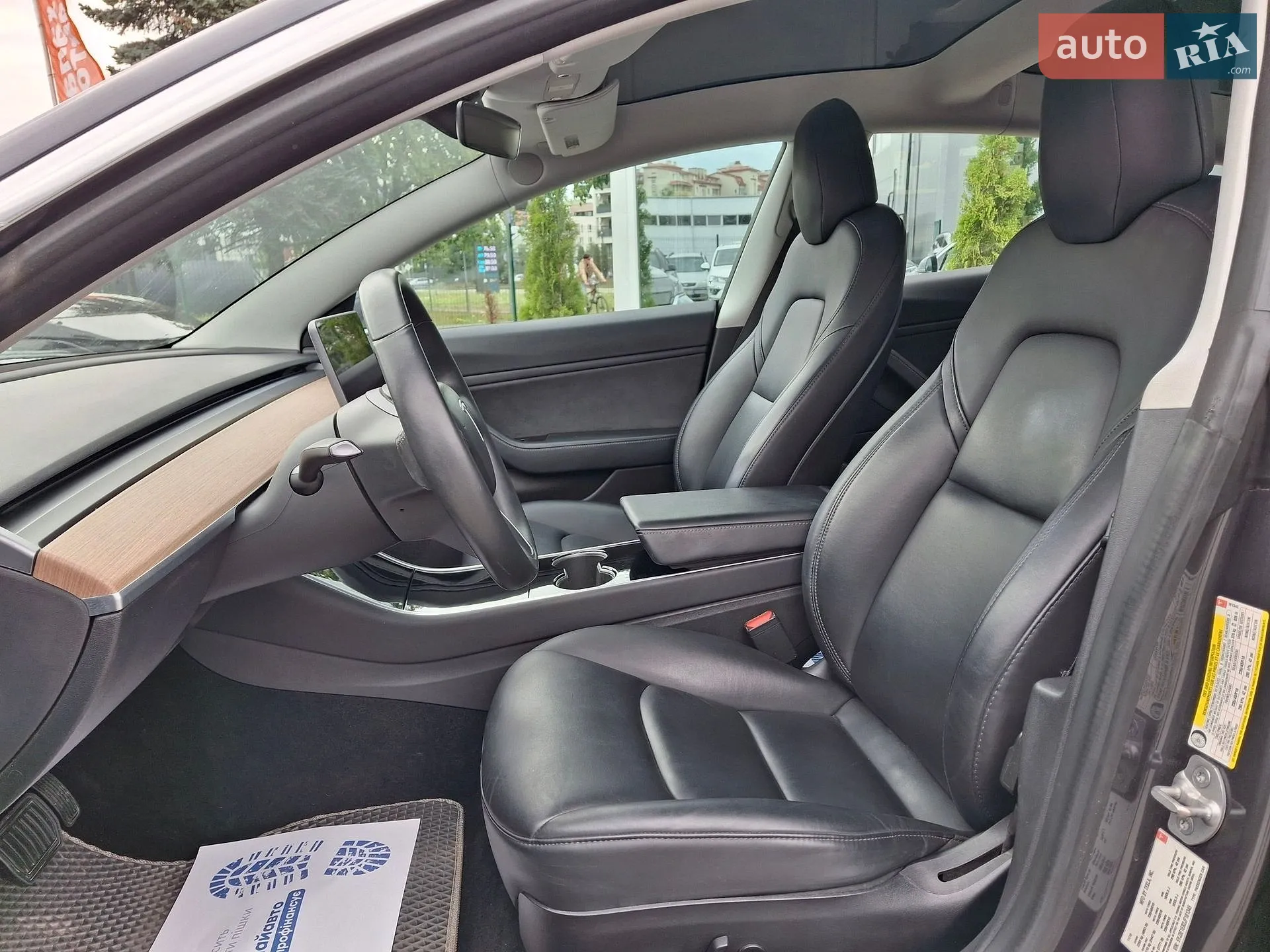 2018 Tesla Model 3 - мініатюра 10