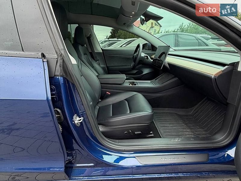 Седан Tesla Model 3 2021 в Львове фото 9 Седан Tesla Model 3 2021 в Львове