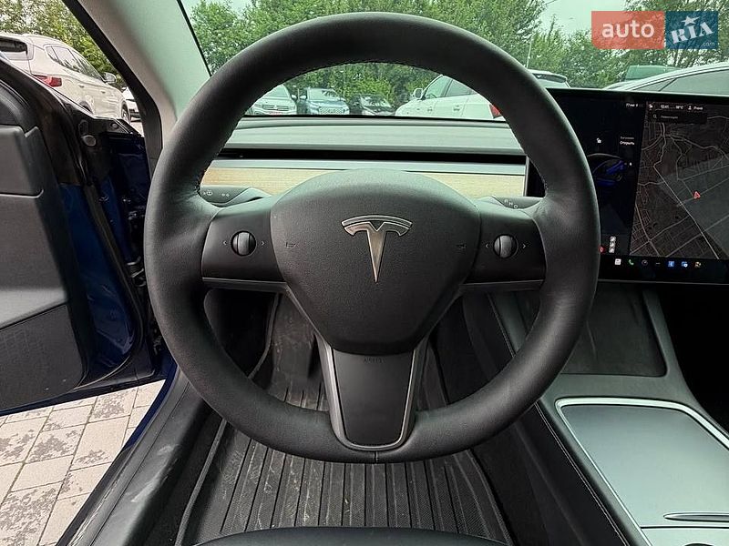 Седан Tesla Model 3 2021 в Львове фото 20 Седан Tesla Model 3 2021 в Львове
