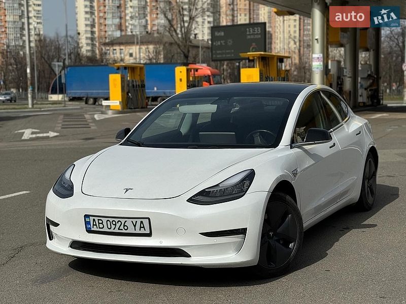 Tesla Model 3 2019 Tesla Model 3 2019