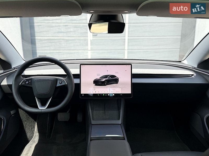 Седан Tesla Model 3 2025 в Києві