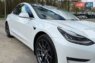 Седан Tesla Model 3 2019 в Житомире