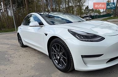 Седан Tesla Model 3 2019 в Житомире