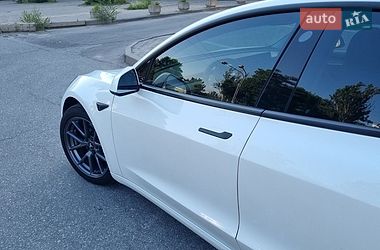 Седан Tesla Model 3 2021 в Запорожье