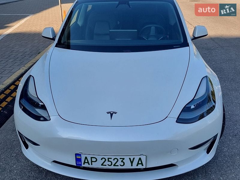Седан Tesla Model 3 2021 в Запорожье