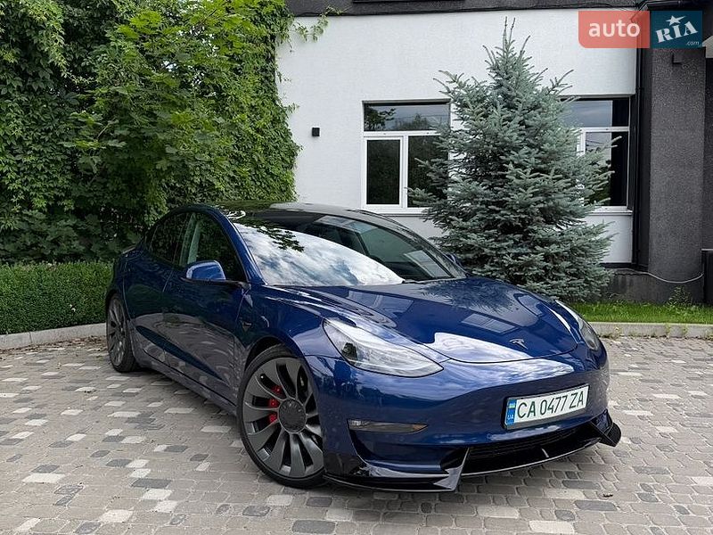 Tesla Model 3 2021