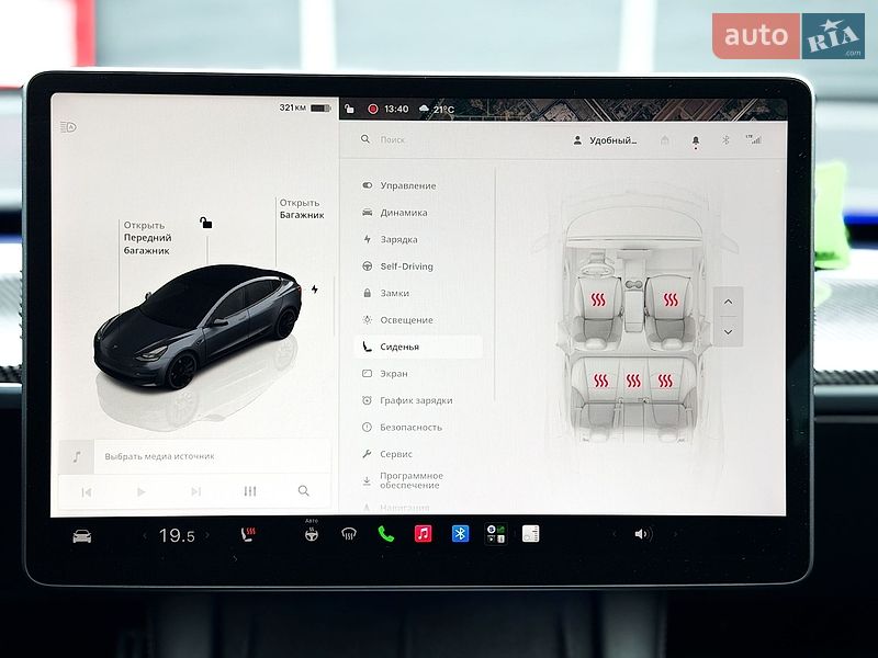 Седан Tesla Model 3 2022 в Києві