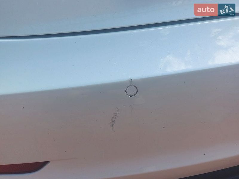 Седан Tesla Model 3 2020 в Житомире
