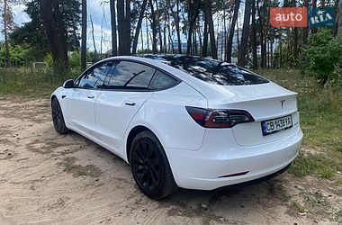 Седан Tesla Model 3 2021 в Чернигове фото 5 Седан Tesla Model 3 2021 в Чернигове