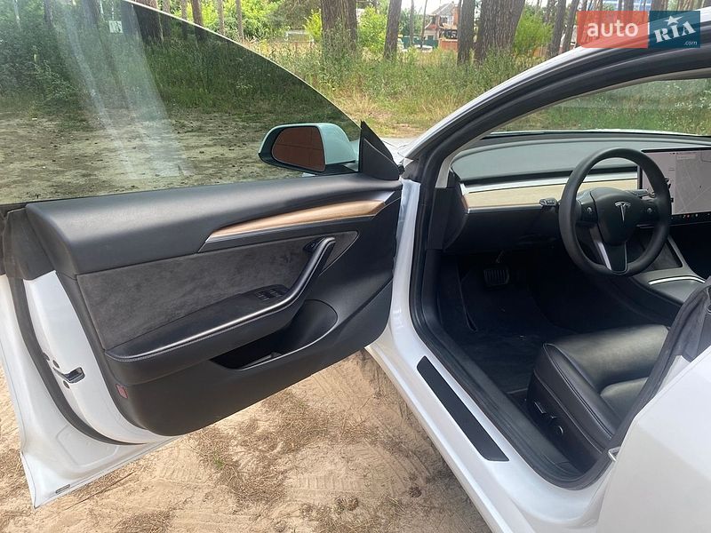 Седан Tesla Model 3 2021 в Чернигове фото 17 Седан Tesla Model 3 2021 в Чернигове