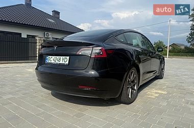 Седан Tesla Model 3 2022 в Львові