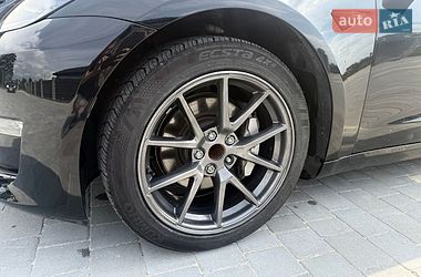 Седан Tesla Model 3 2022 в Львові