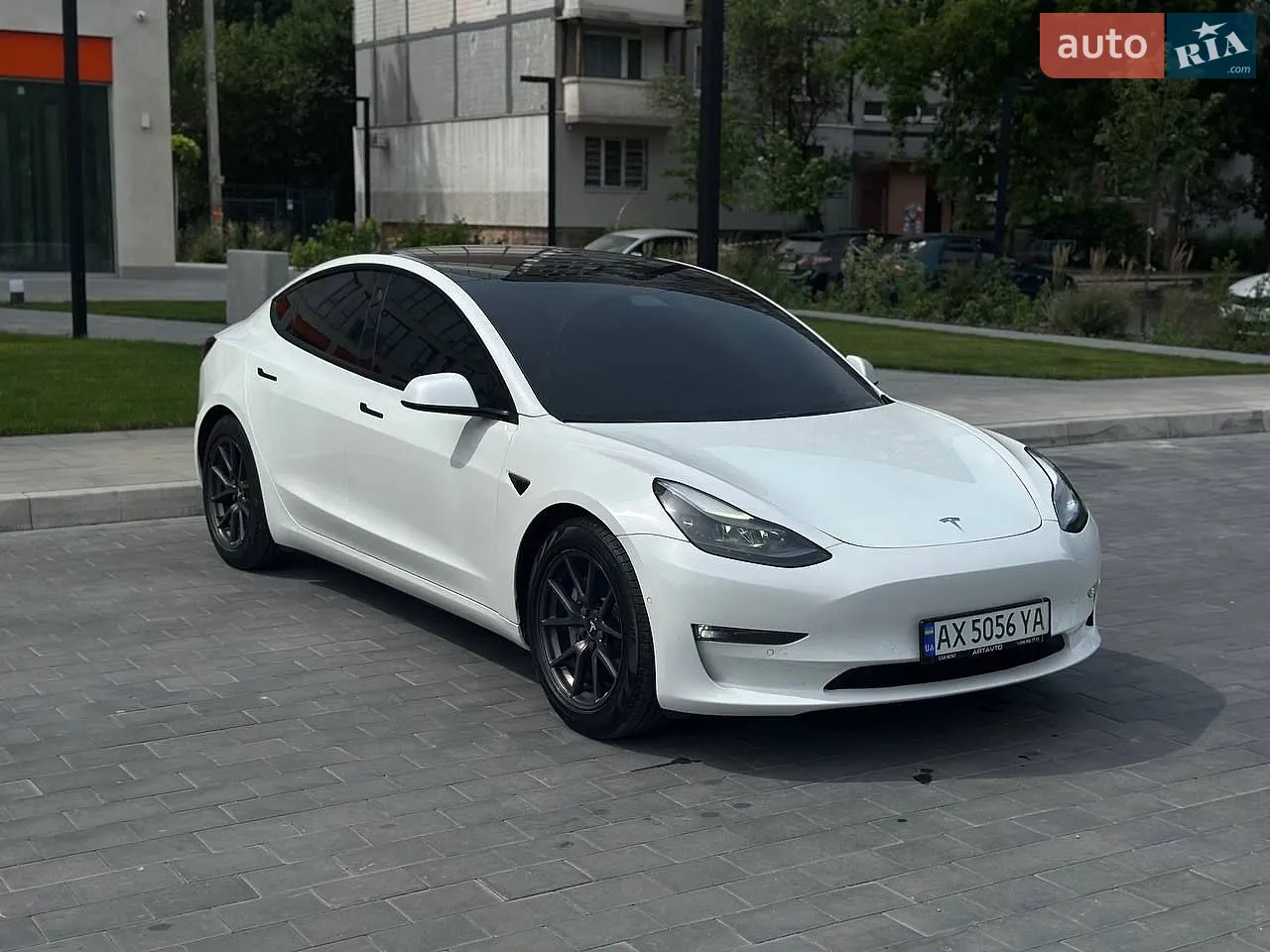 2021 Tesla Model 3 - фото 1