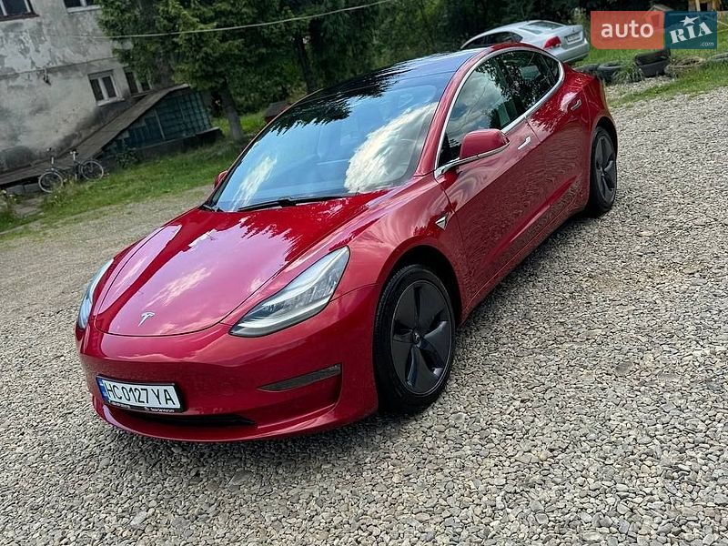 Седан Tesla Model 3 2018 в Ивано-Франковске фото Седан Tesla Model 3 2018 в Ивано-Франковске