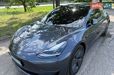 Седан Tesla Model 3 2023 в Днепре