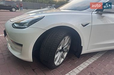 tesla model-3 2019 в Черкаси від професійного продавця Александр