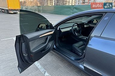 Седан Tesla Model 3 2022 в Києві