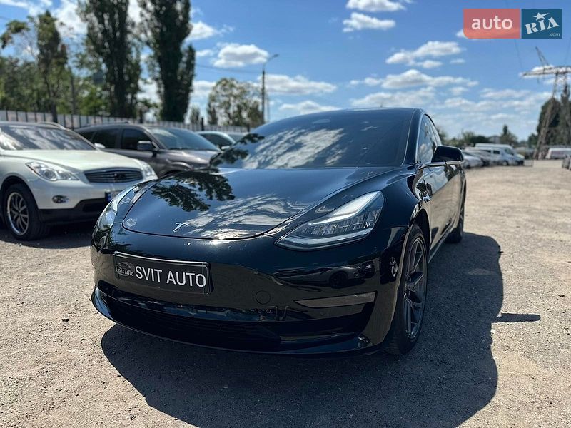 Tesla Model 3 2019 Tesla Model 3 2019