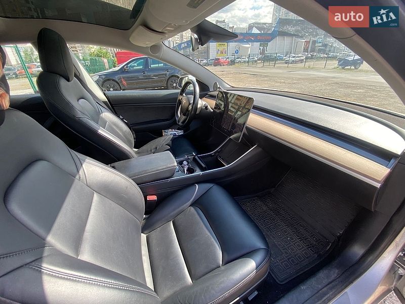 Седан Tesla Model 3 2018 в Києві фото 4 Седан Tesla Model 3 2018 в Києві