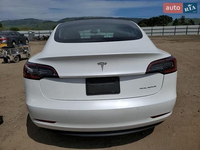 Седан Tesla Model 3 2022 в Кривом Роге фото 8 Седан Tesla Model 3 2022 в Кривом Роге
