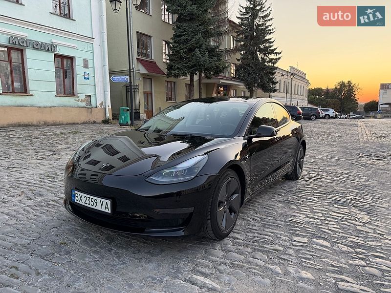 Седан Tesla Model 3 2023 в Кам'янець-Подільському фото Седан Tesla Model 3 2023 в Кам'янець-Подільському