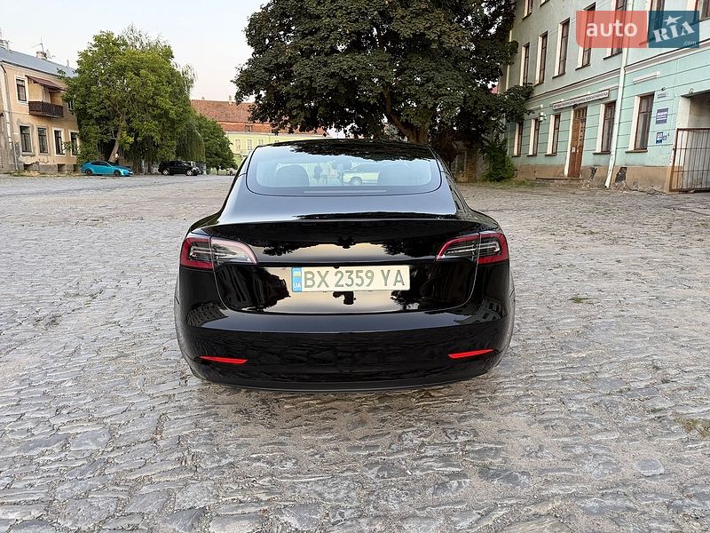 Седан Tesla Model 3 2023 в Кам'янець-Подільському фото 7 Седан Tesla Model 3 2023 в Кам'янець-Подільському