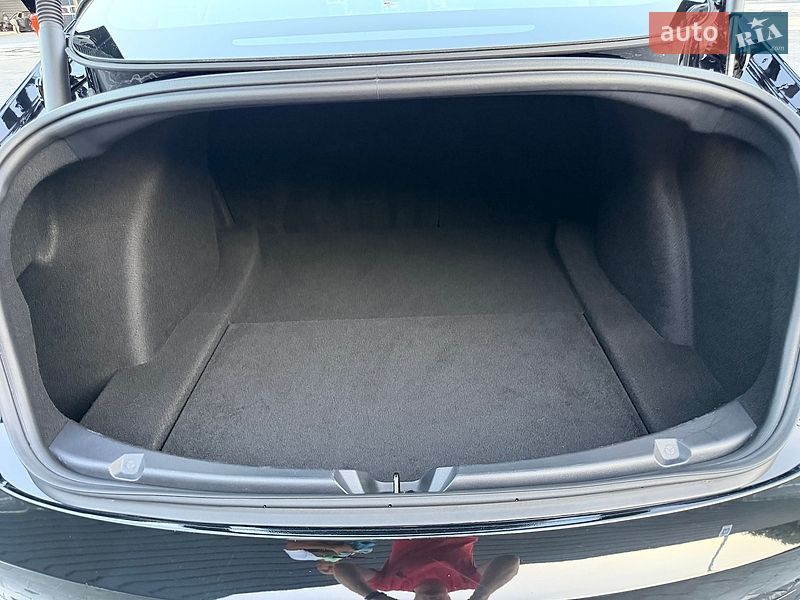 Седан Tesla Model 3 2023 в Кам'янець-Подільському фото 11 Седан Tesla Model 3 2023 в Кам'янець-Подільському