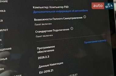 Седан Tesla Model 3 2020 в Черкасах
