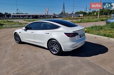 Седан Tesla Model 3 2021 в Полтаві