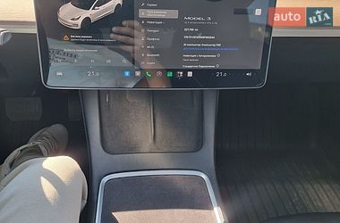 Седан Tesla Model 3 2021 в Полтаві