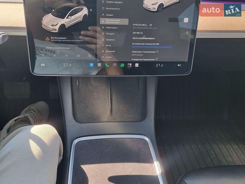 Седан Tesla Model 3 2021 в Полтаві