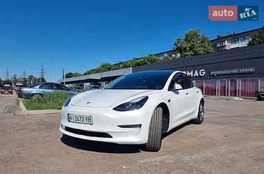 Седан Tesla Model 3 2021 в Полтаві