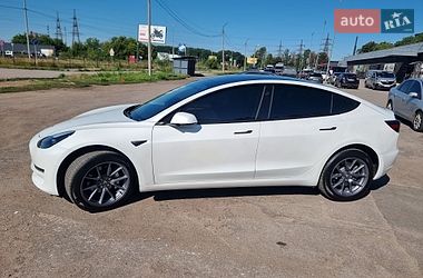 Седан Tesla Model 3 2021 в Полтаві