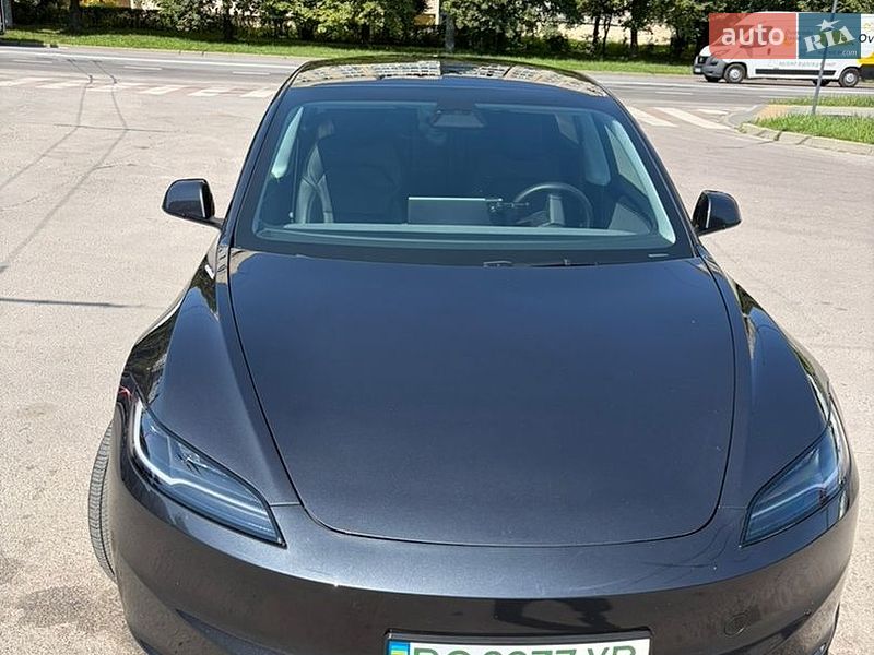 Седан Tesla Model 3 2024 в Львове фото 36 Седан Tesla Model 3 2024 в Львове