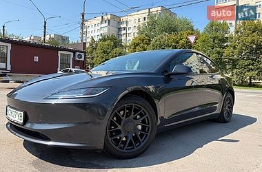 Седан Tesla Model 3 2024 в Львове фото 3 Седан Tesla Model 3 2024 в Львове