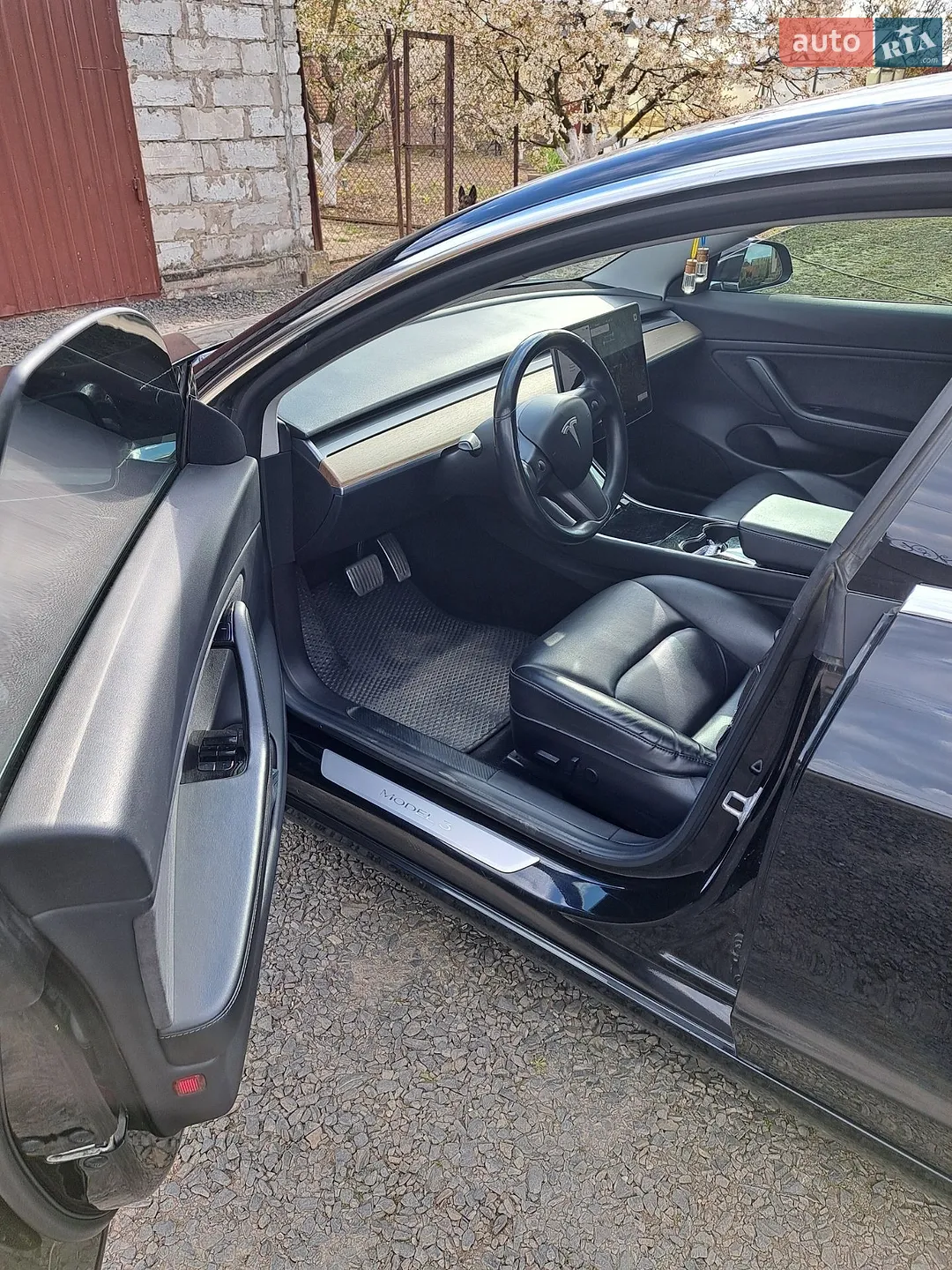 2018 Tesla Model 3 - мініатюра 9