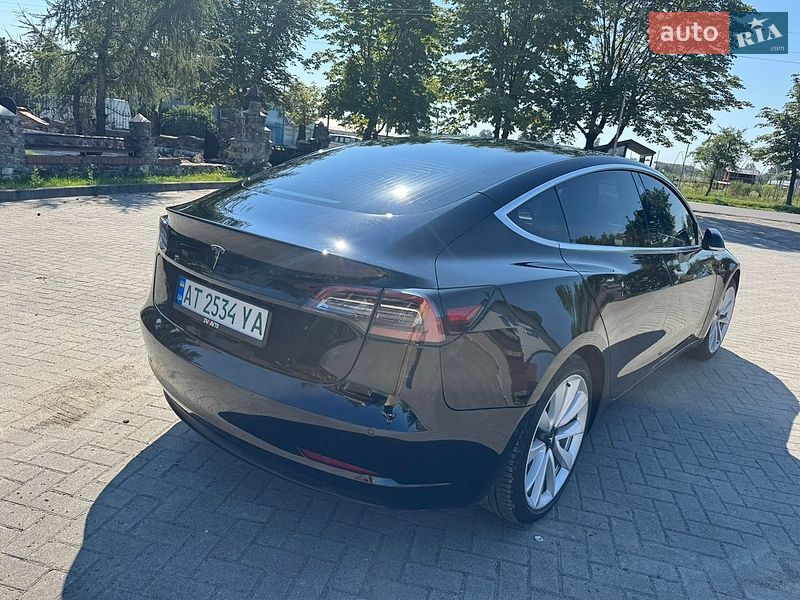 Седан Tesla Model 3 2018 в Долине фото 12 Седан Tesla Model 3 2018 в Долине