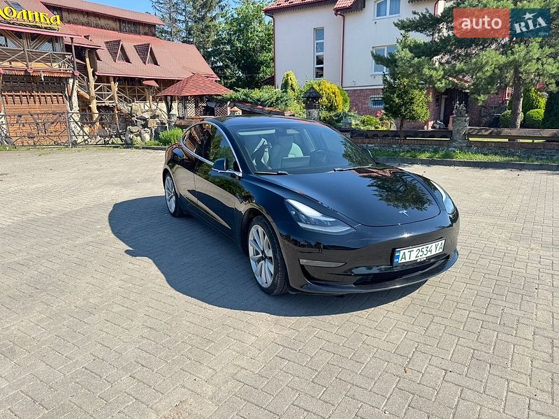 Tesla Model 3 2018 Tesla Model 3 2018