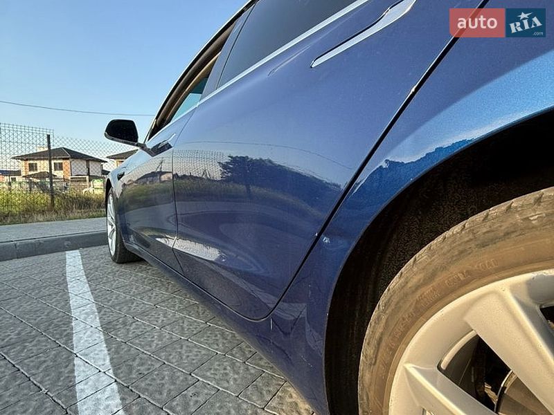 Седан Tesla Model 3 2020 в Львові фото 12 Седан Tesla Model 3 2020 в Львові