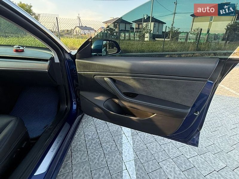 Седан Tesla Model 3 2020 в Львові фото 5 Седан Tesla Model 3 2020 в Львові