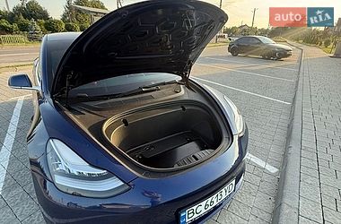 Седан Tesla Model 3 2020 в Львові фото 18 Седан Tesla Model 3 2020 в Львові